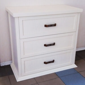 Комод з дерева дуба, ясеню у вітальню